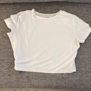 White cropped T-shirt